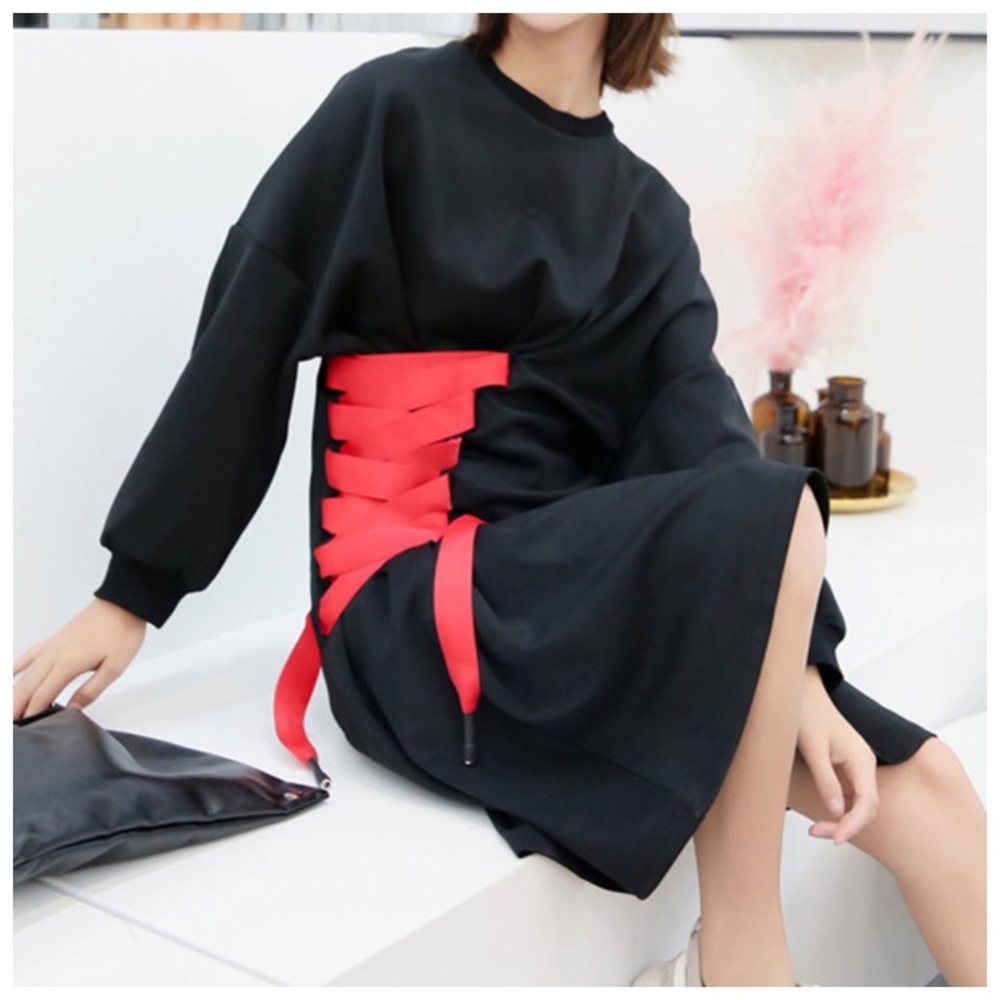 ❤️ Red Accent Ribbon Oversize Tunic Top - Picture 3 of 6